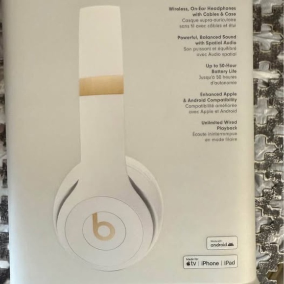 Beats Wireless Solo 4 Headphones - Picture 2 of 2